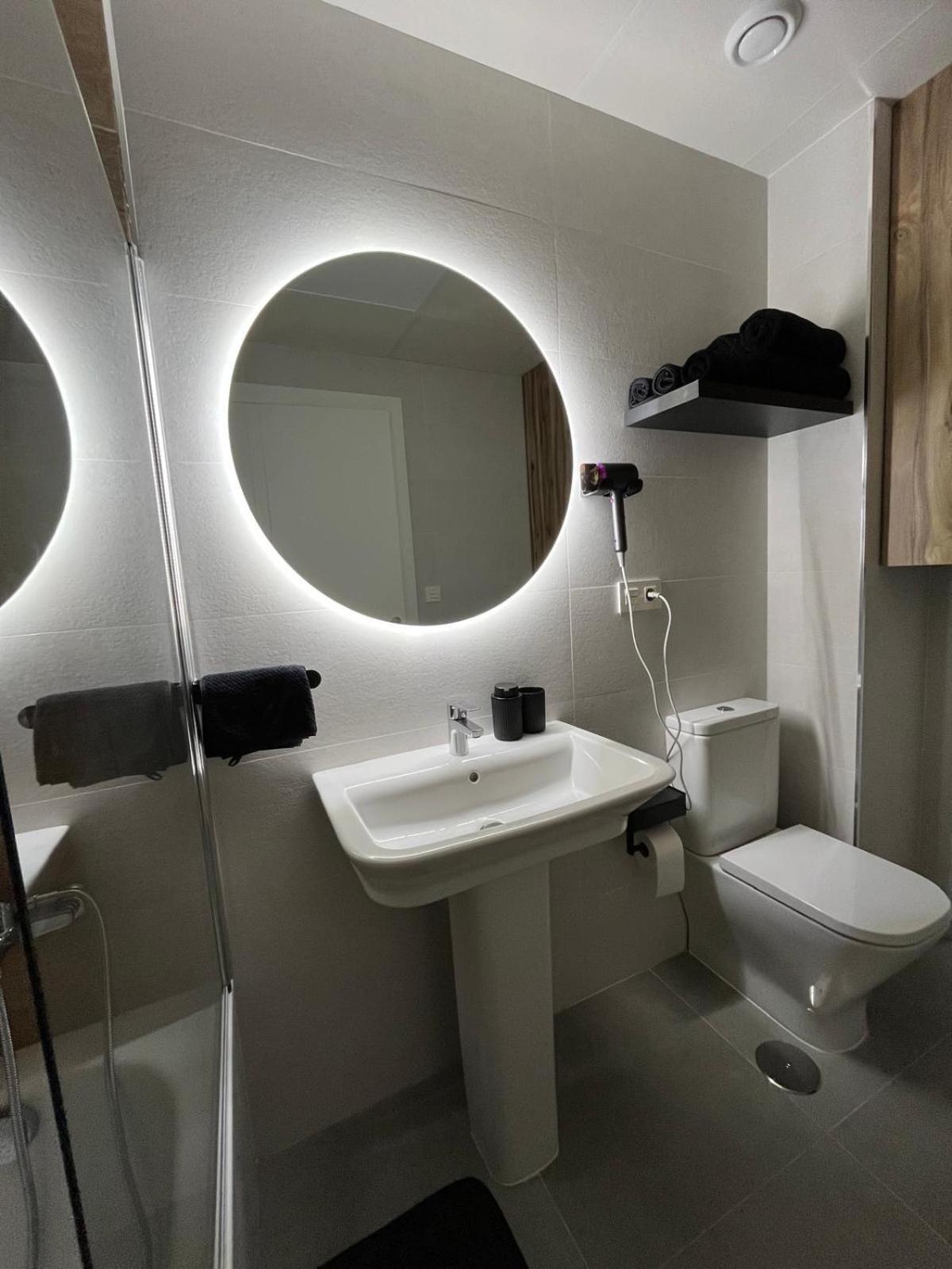 Lujo En El Centro Con Parking Privado 2 Apartment *