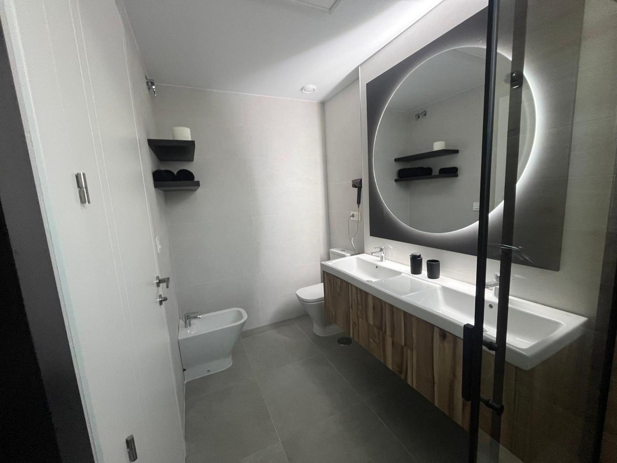 Apartment Lujo En El Centro Con Parking Privado 2